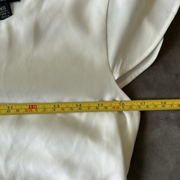 Versona top - Picture 3 of 8